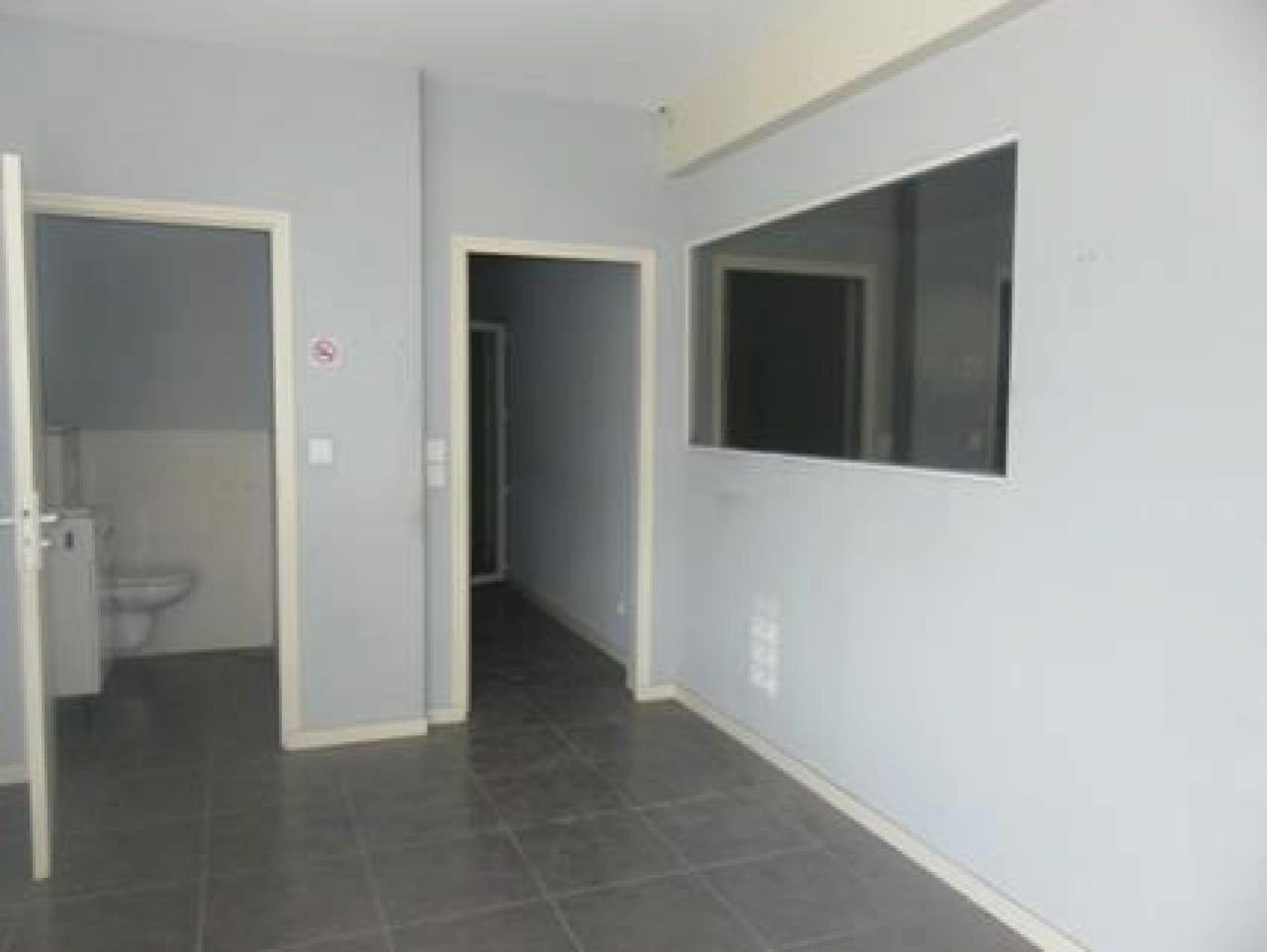 Local d'activité Fleurieu-sur-Saône 1344m² Location local d'activité Fleurieu-sur-Saône Rhône OLACT2120189 3